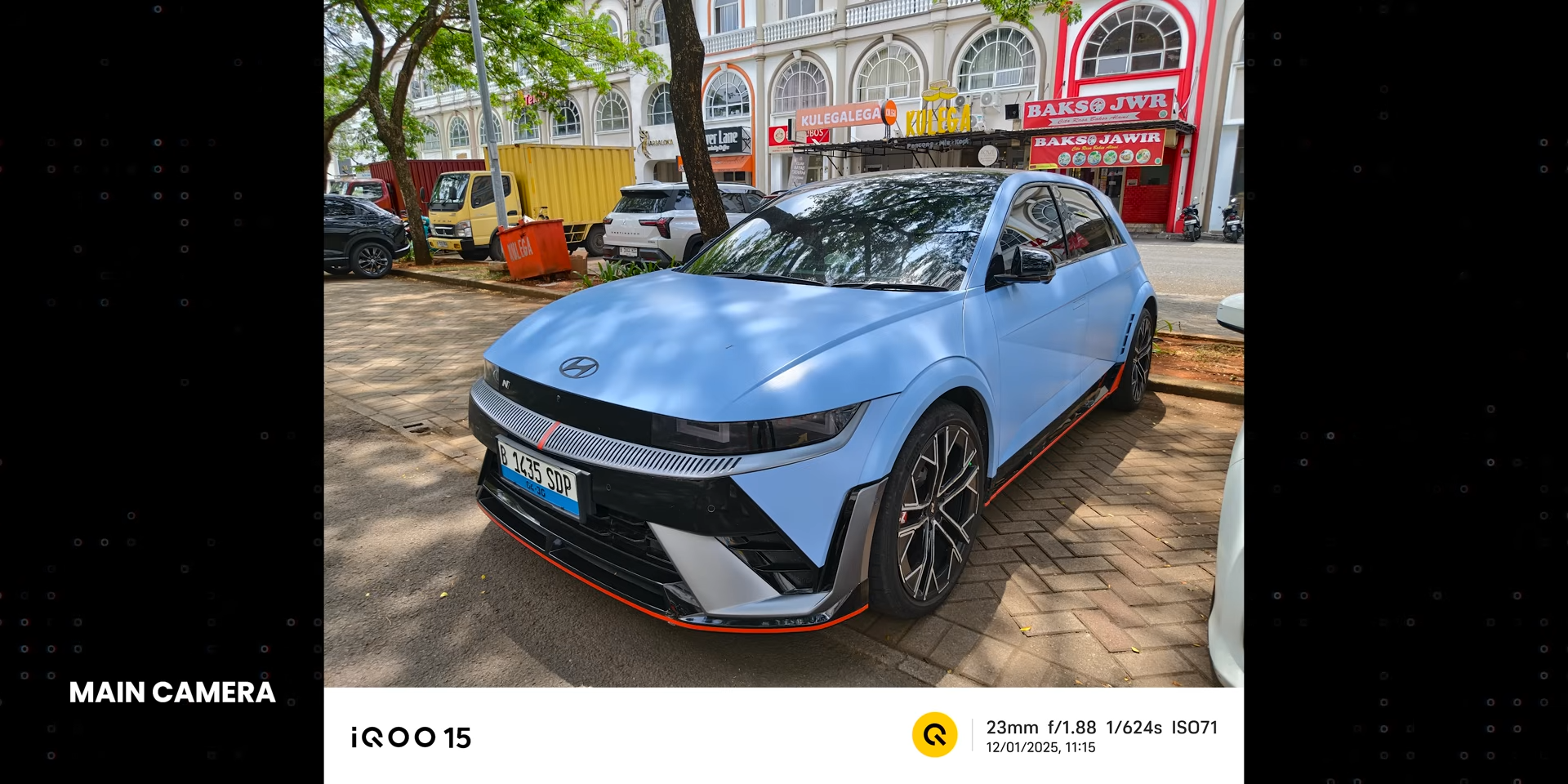 Hasil foto Hyundai Ioniq 5 N dari depan dengan main camera iQOO 15 di focal length 23mm