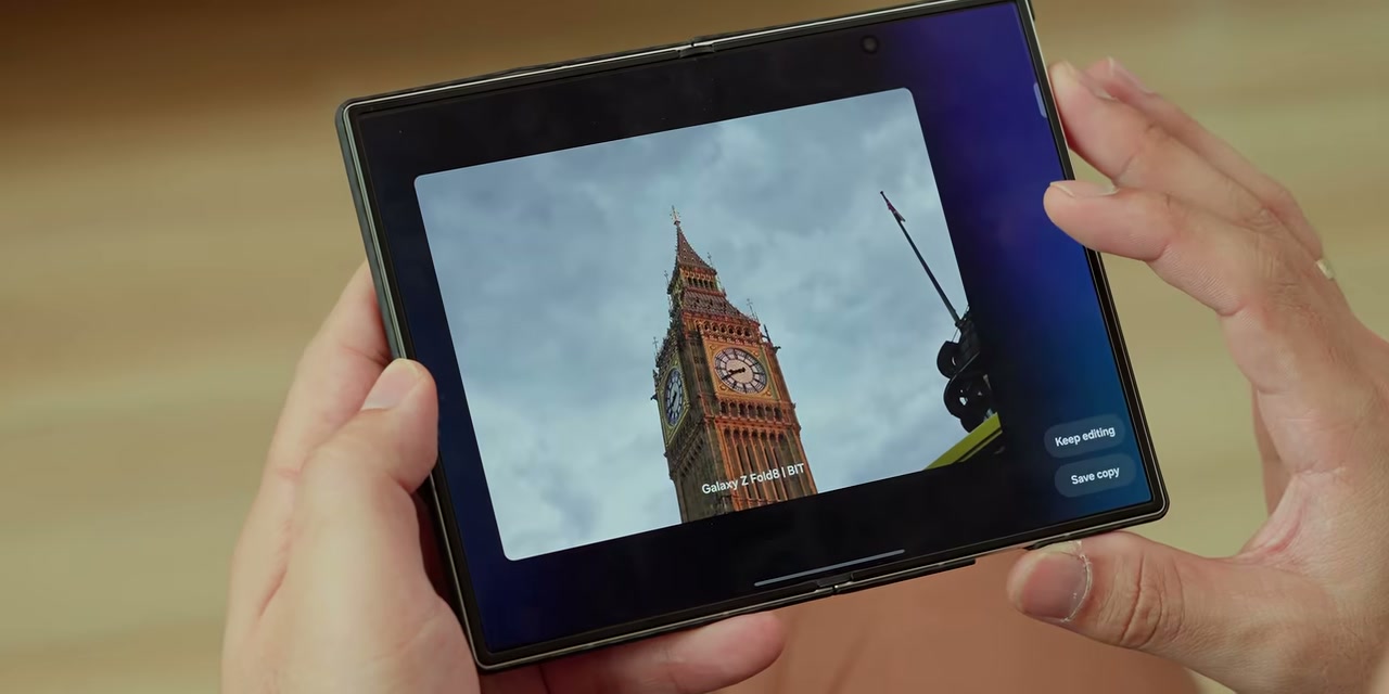Hasil foto Big Ben di layar Samsung Z Fold 8 dengan opsi edit