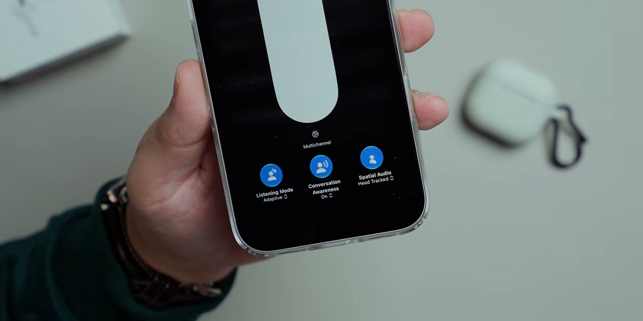 Opsi Conversation Awareness pada pusat kontrol iPhone