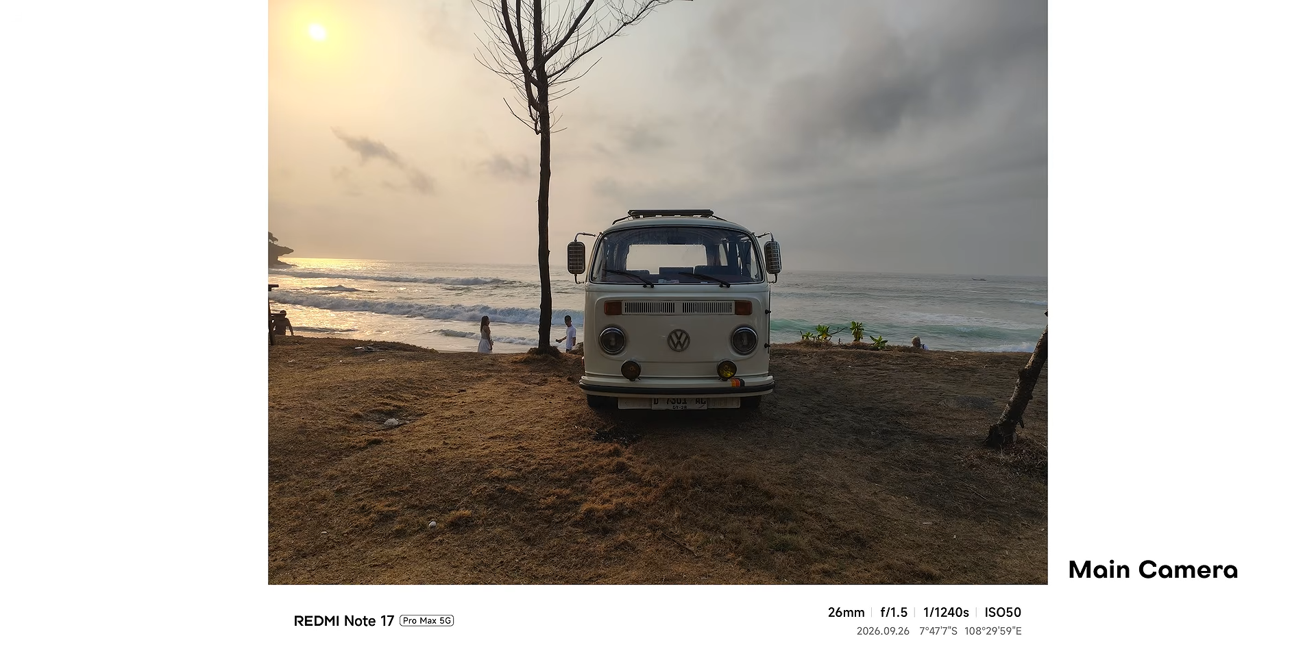 Hasil foto VW combi dengan main camera Redmi Note 17 Pro Max di pencahayaan rendah