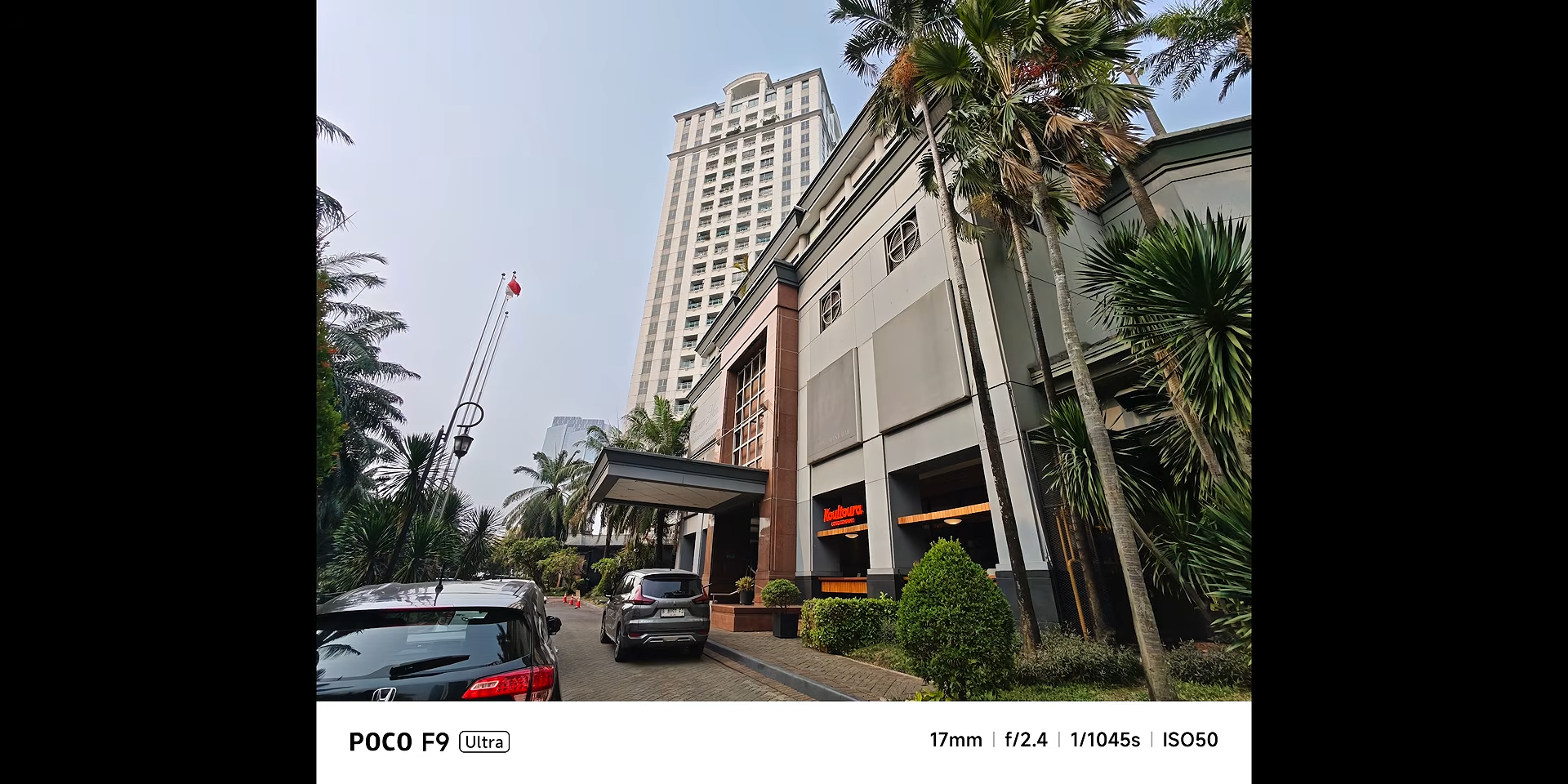 Hasil foto gedung dengan ultrawide POCO F9 Ultra