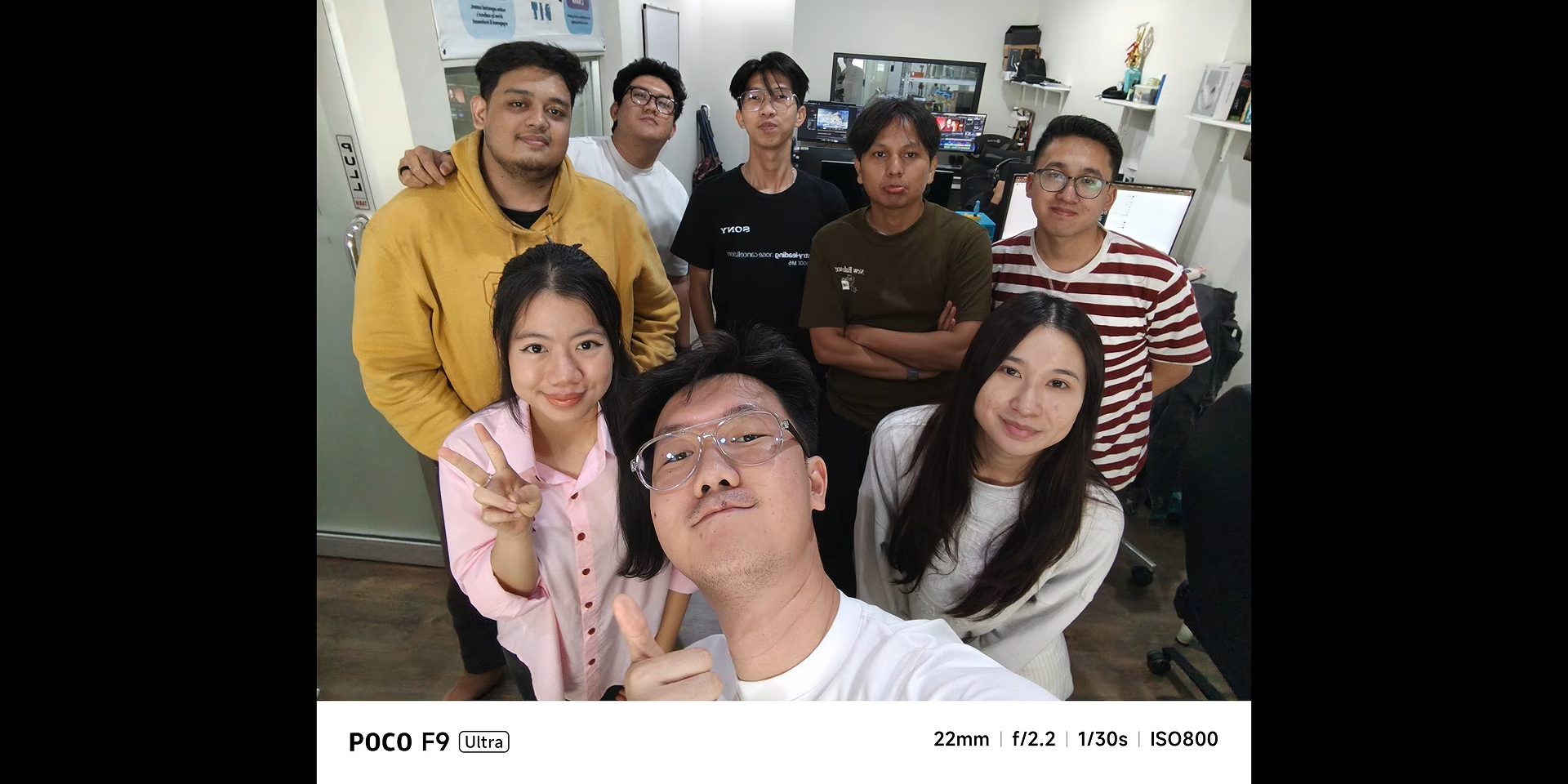 Hasil foto selfie ultrawide dengan POCO F9 Ultra