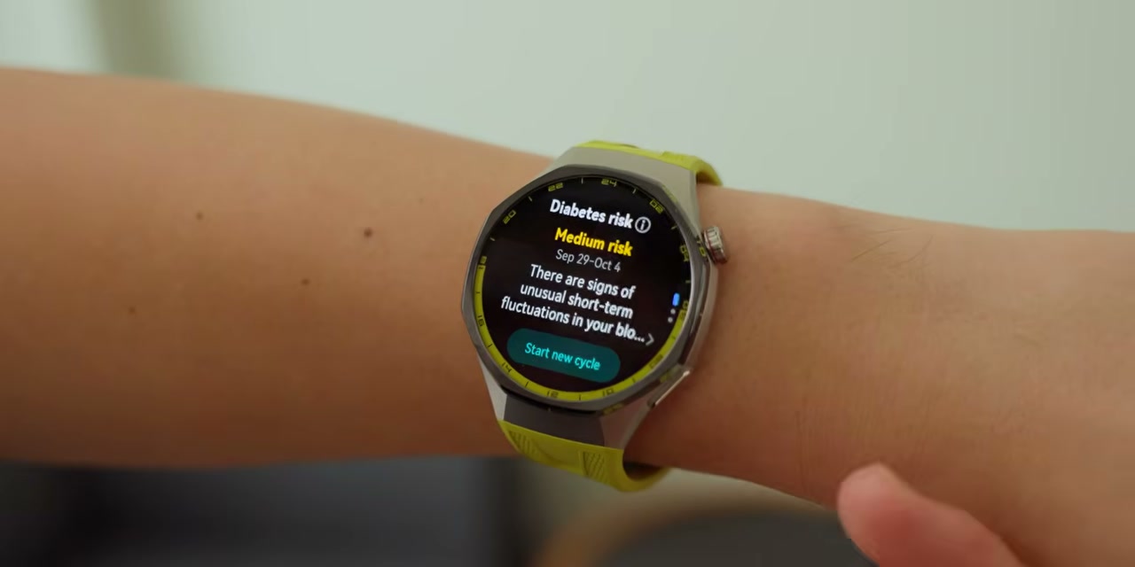 Notifikasi 'Diabetes risk Medium risk' pada HUAWEI Watch GT 7 Pro
