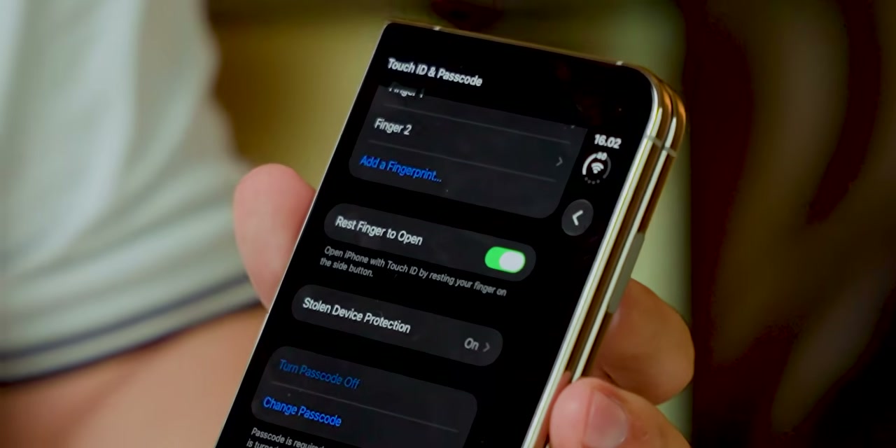 Pengaturan Rest Finger To Open di menu Touch ID